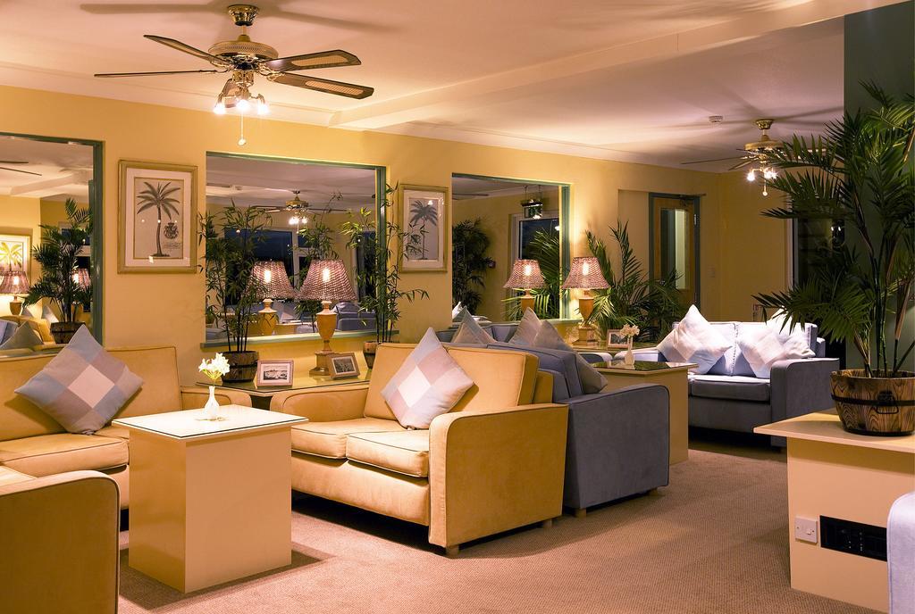 Biarritz Hotel St Brelade Bagian luar foto