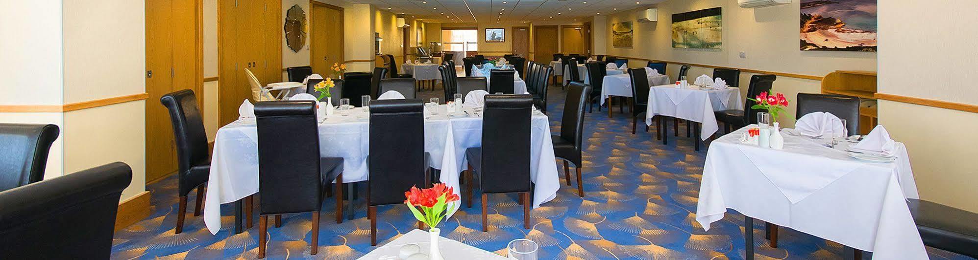 Biarritz Hotel St Brelade Bagian luar foto