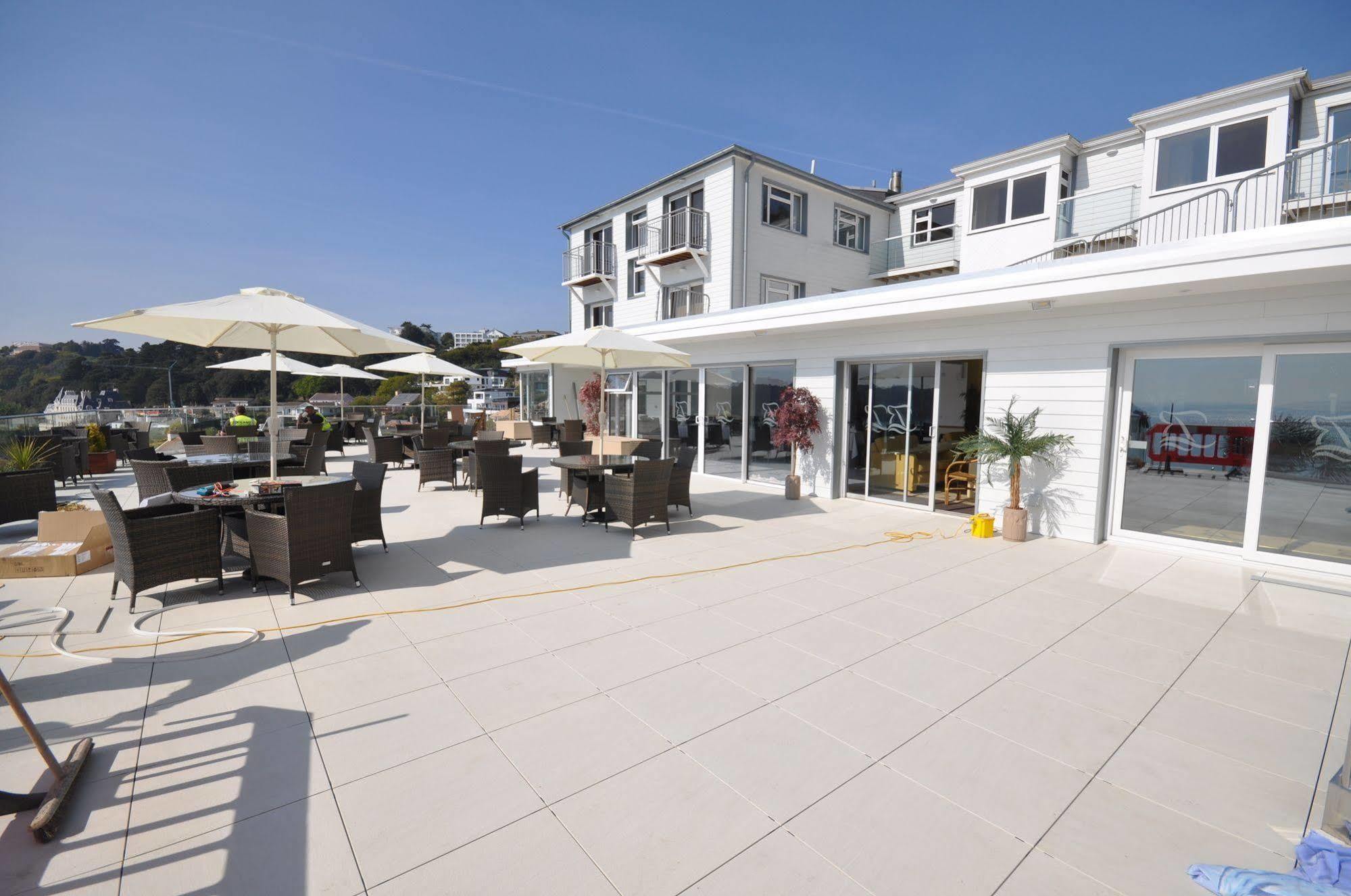 Biarritz Hotel St Brelade Bagian luar foto