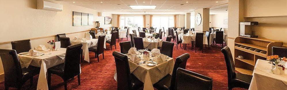 Biarritz Hotel St Brelade Bagian luar foto